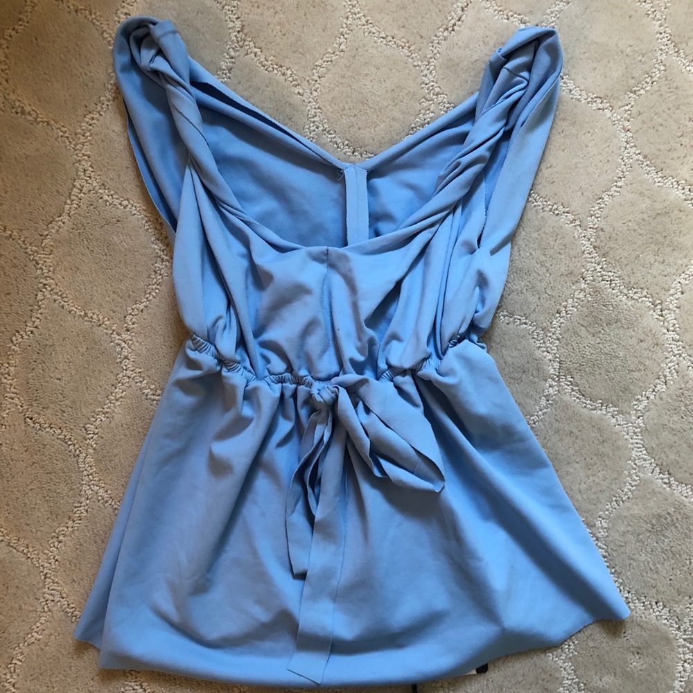 NWT! Submarine Blue Twist Front Top, Size 8/10